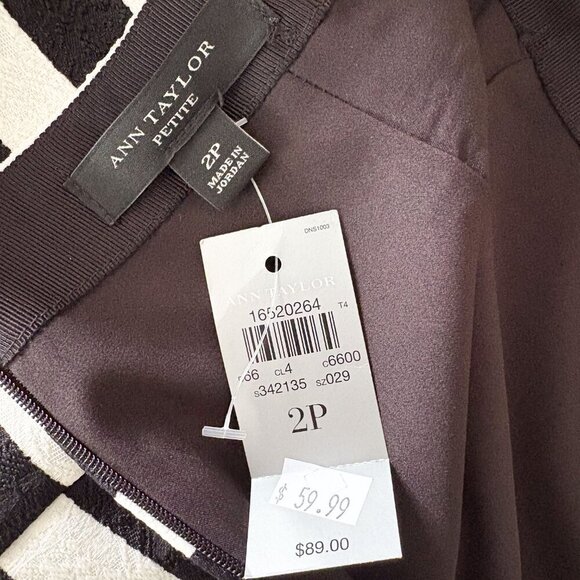 Ann Taylor Petite 2P Striped Pencil Skirt Black & White Classic Workwear - Picture 7 of 7